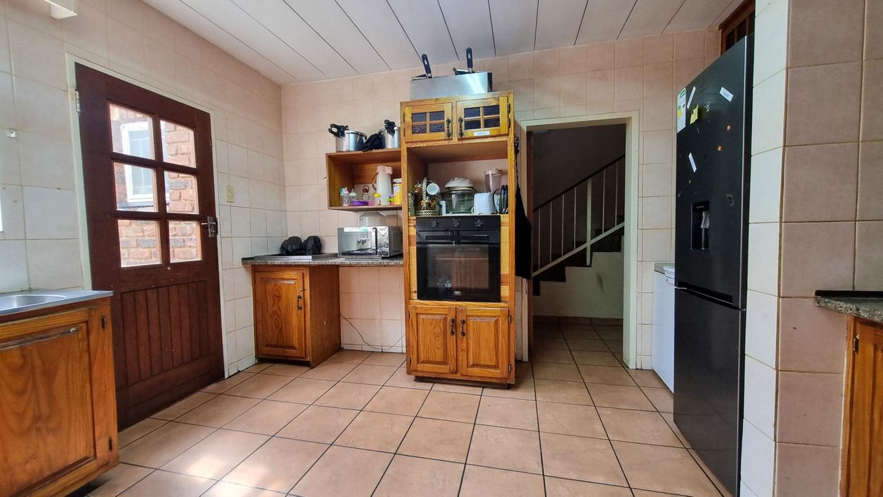 Photo of 3 Bedroom duplex townhouse - sectional for sale in Middelburg Central