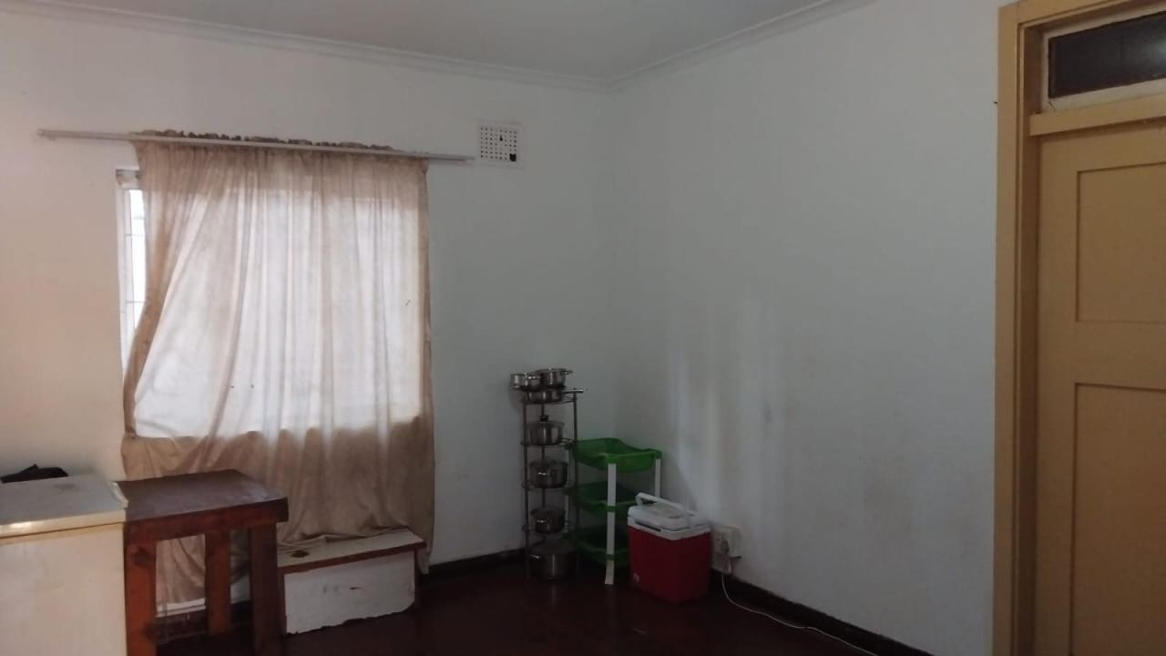 Photo 7 of 15