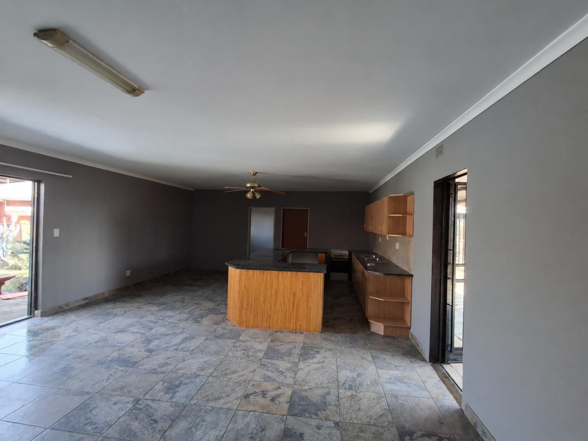 3 Bedroom flat to rent in Nelsonia, Meyerton