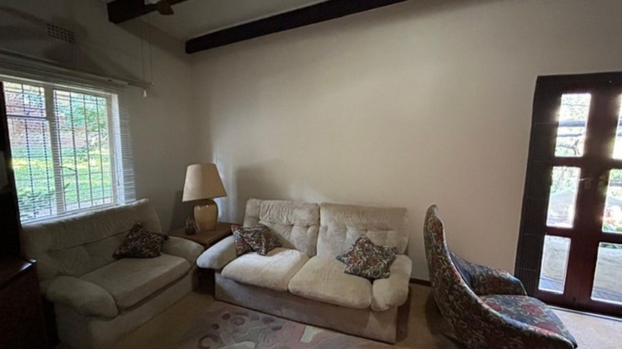 Photo 6 of 30