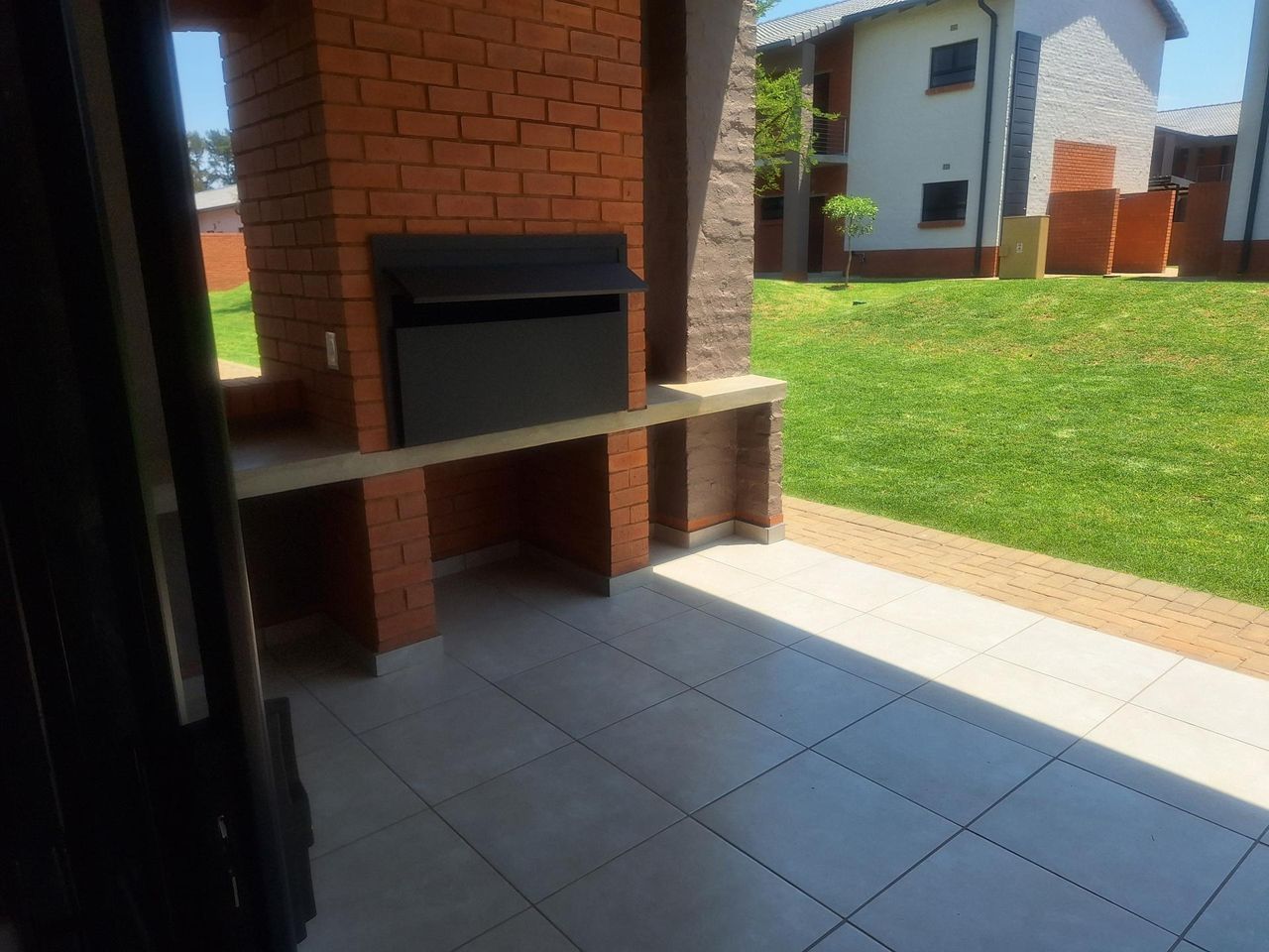 Photo 18 of 18