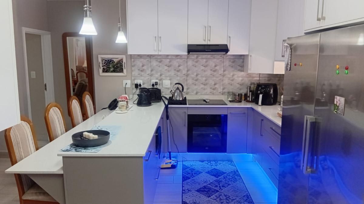 2 Bedroom house for sale in Dana Bay, Mossel Bay