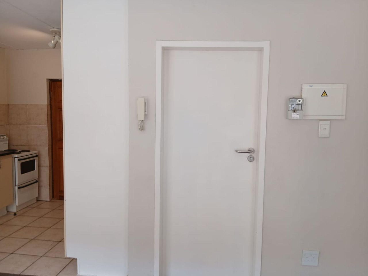Photo 4 of 26