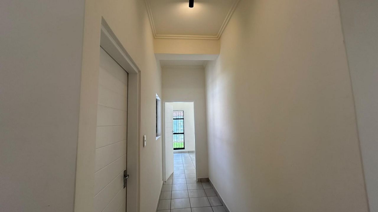 Photo 16 of 29