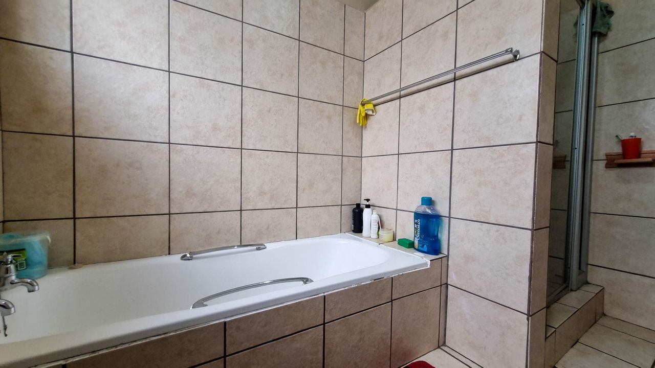 Photo of 3 Bedroom duplex townhouse - sectional for sale in Middelburg Central