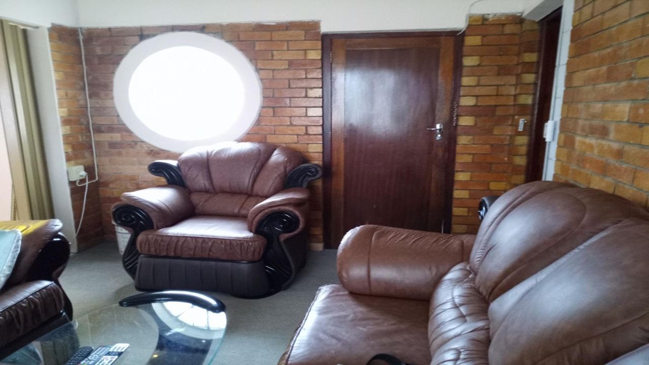 Photo 14 of 35