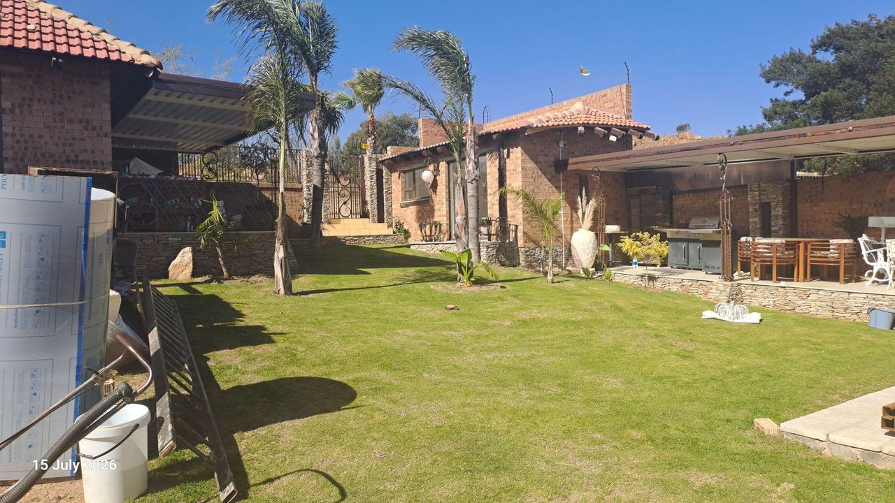 Photo 1 of 17