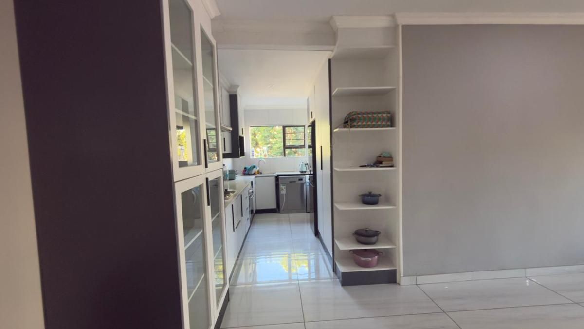 Photo 2 of 12