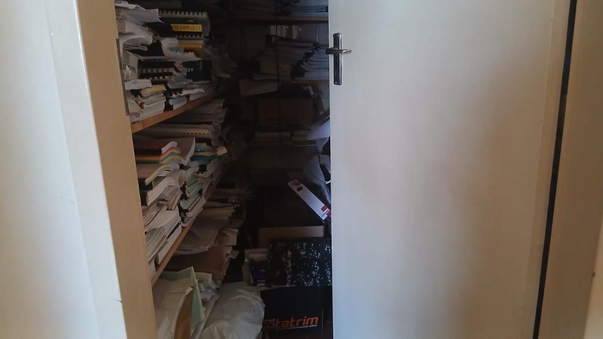 Photo 5 of 25