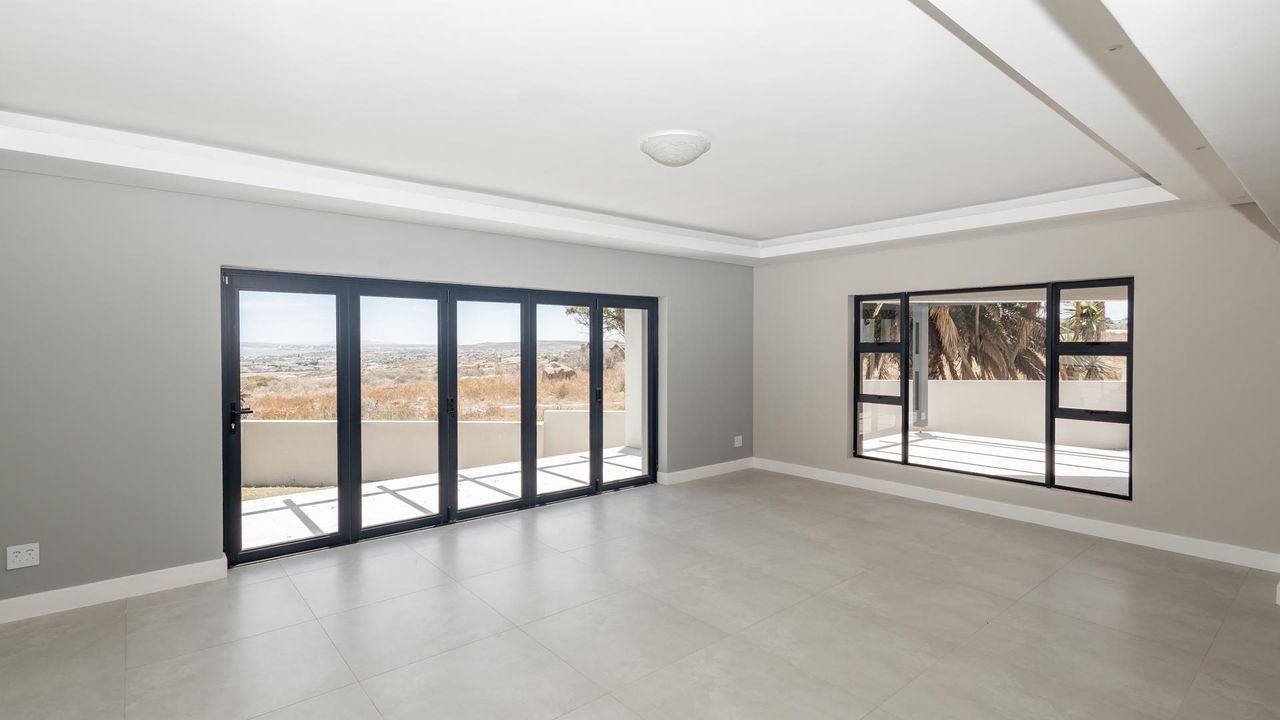Photo of 5 Bedroom house for sale in Myburgh Park, Langebaan