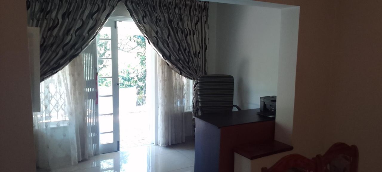 Photo 6 of 19