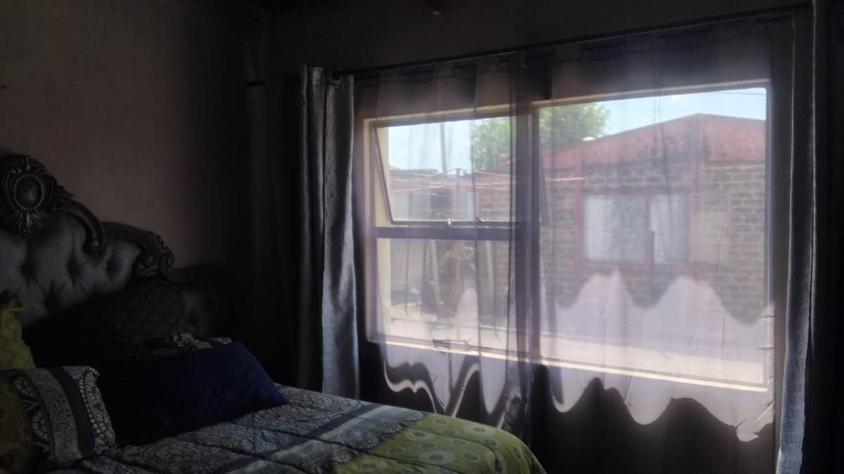 Photo 10 of 13