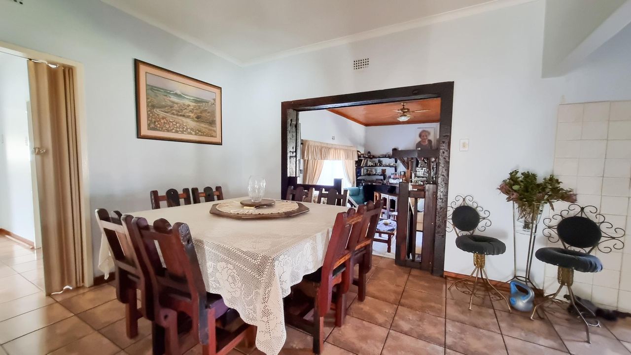 Photo of 5 Bedroom house for sale in Kanonkop, Middelburg