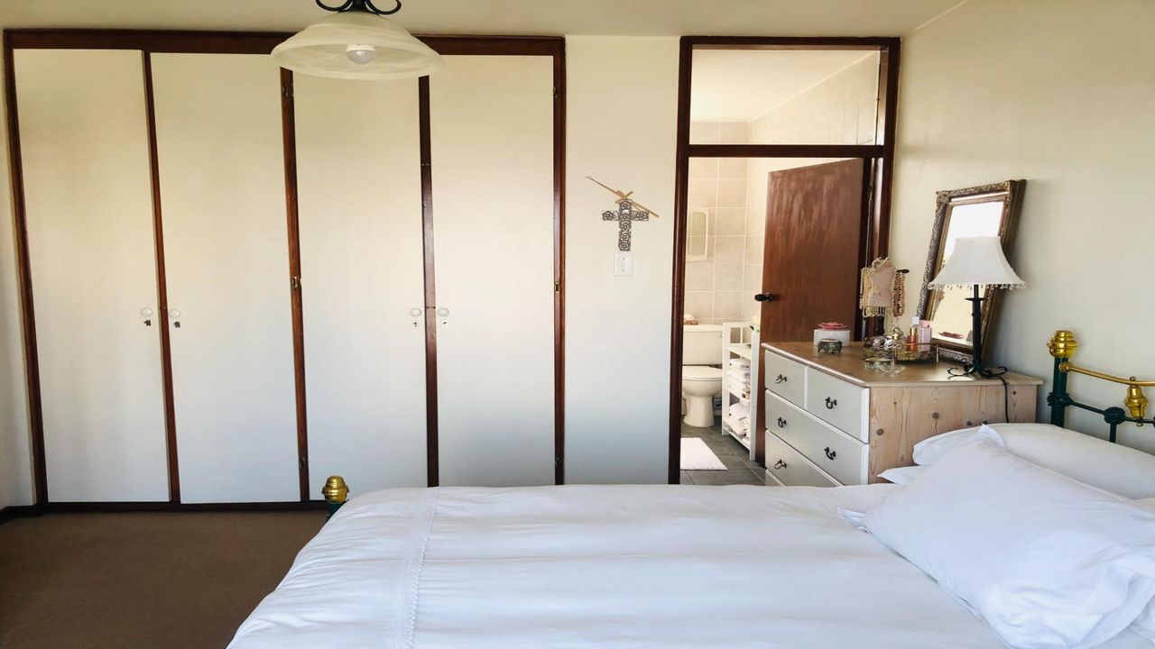 Photo 19 of 22