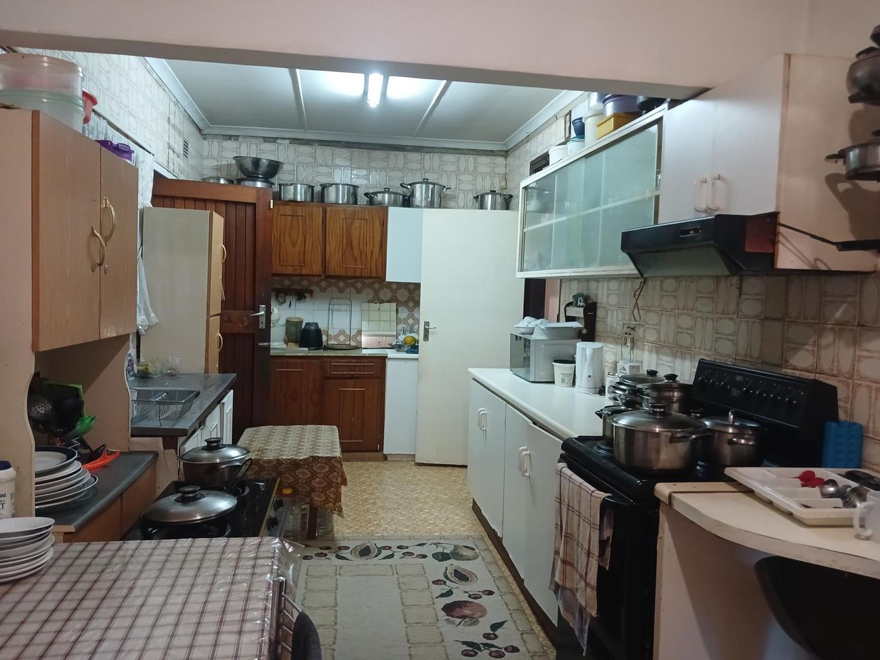 Photo 12 of 20