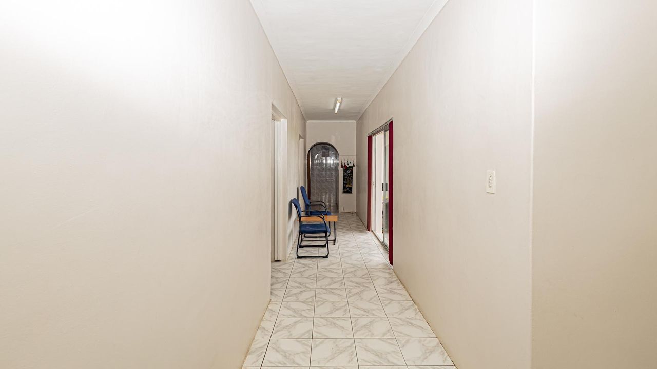 Photo 7 of 62