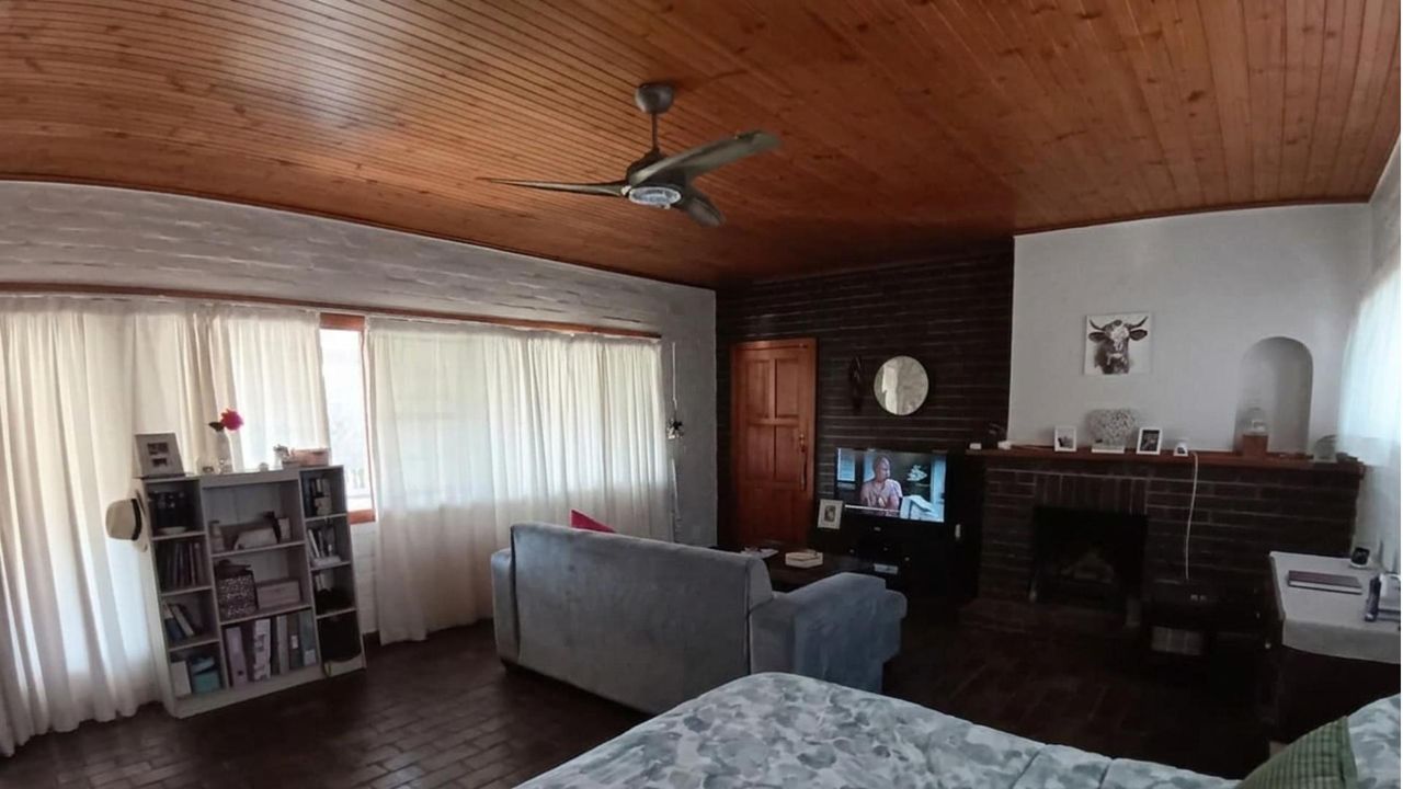 Photo 5 of 49