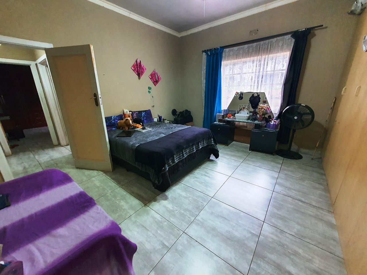 Photo 12 of 29