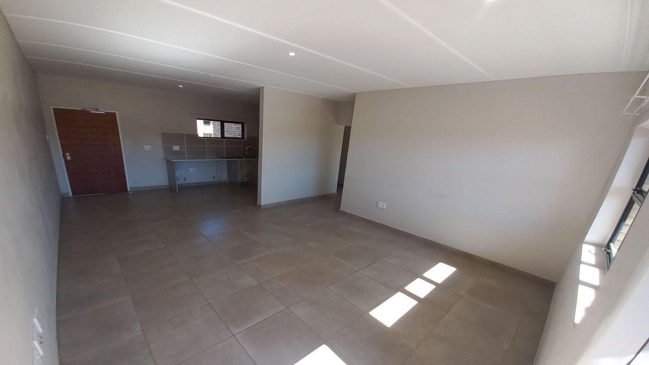 Photo 6 of 14