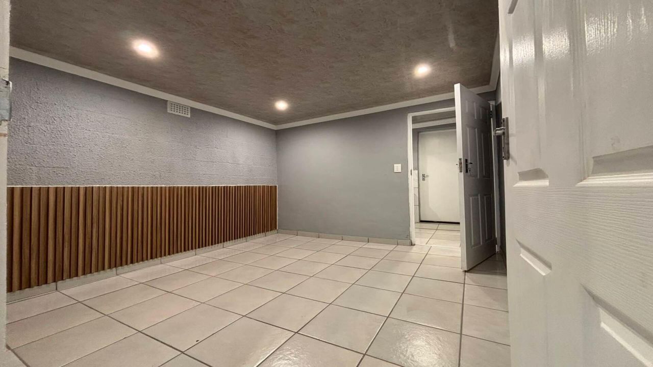 Photo of 1 Bedroom flat to rent in Amandelsig, Kuils River