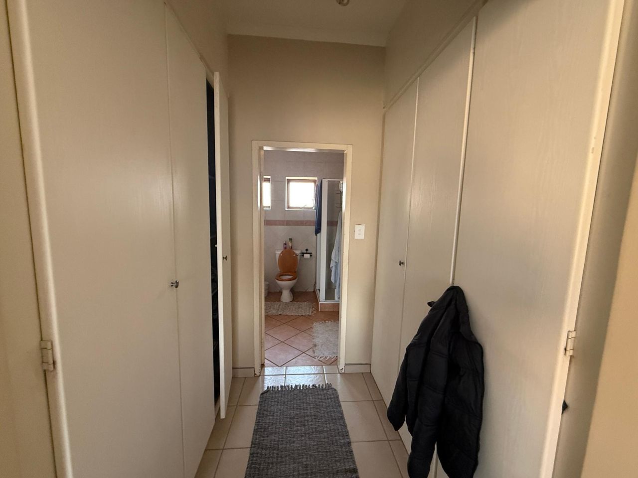 Photo 20 of 23
