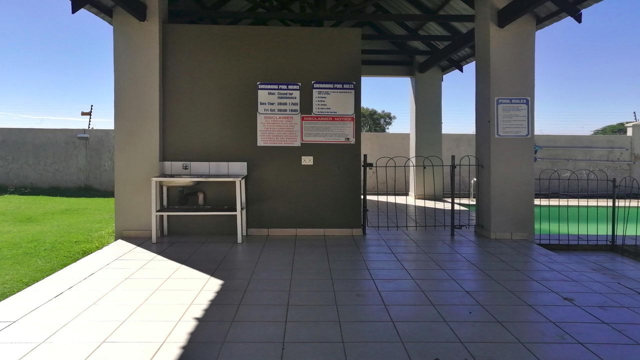 Photo 19 of 20