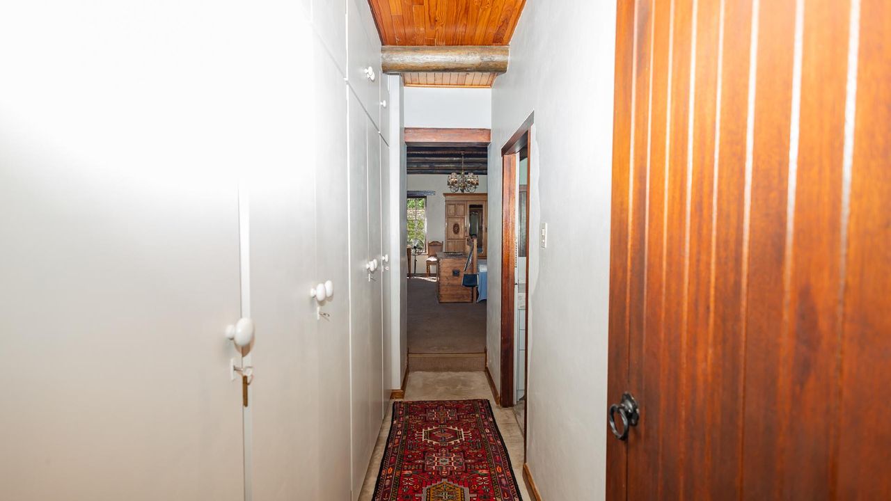 Photo 13 of 36