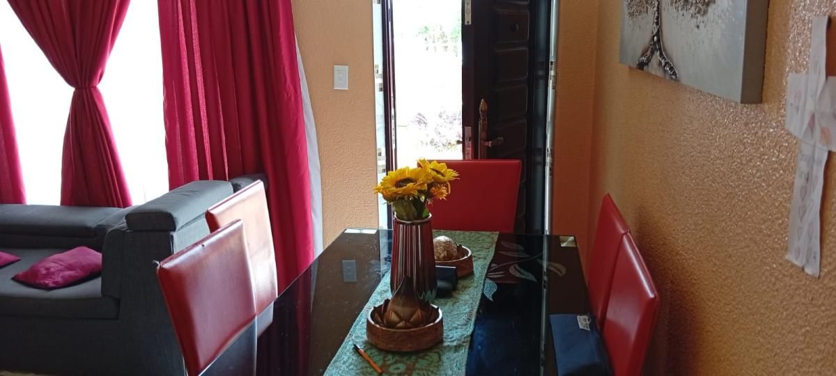 Photo 11 of 21
