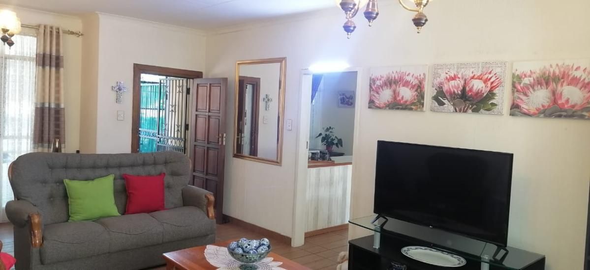 Photo of 3 Bedroom townhouse - sectional for sale in Florauna, Pretoria