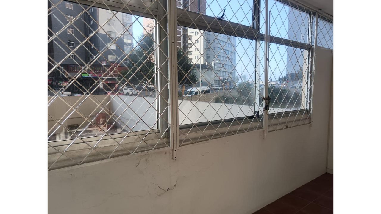 Photo 6 of 10