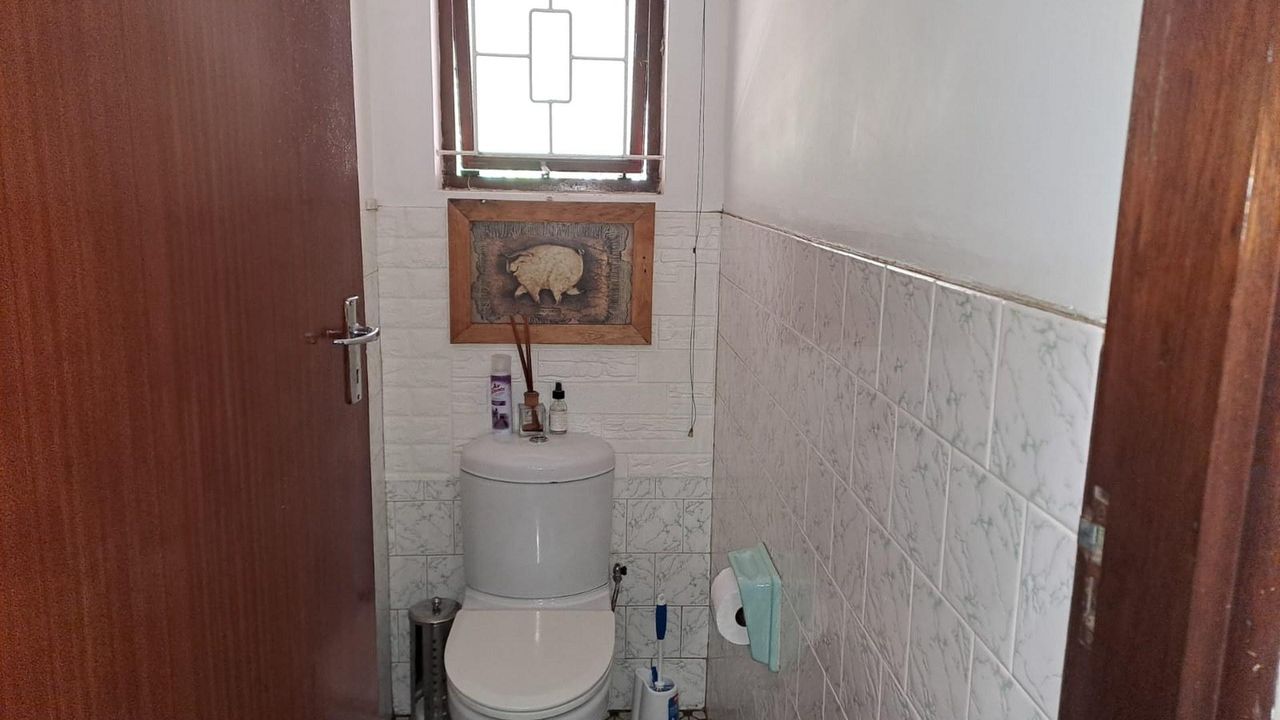 Photo 27 of 27