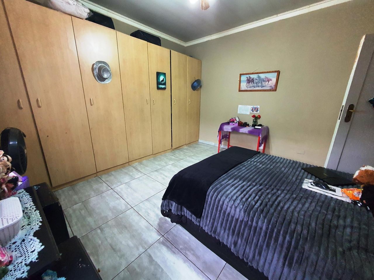 Photo 13 of 29