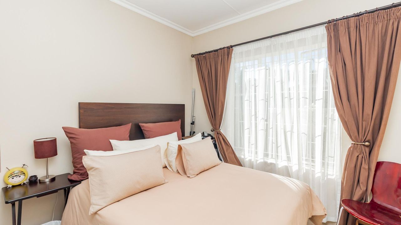 Photo of 2 Bedroom cluster for sale in North Riding AH, Randburg