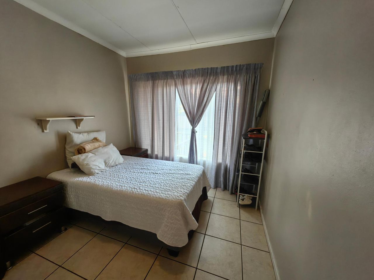 Photo 11 of 22
