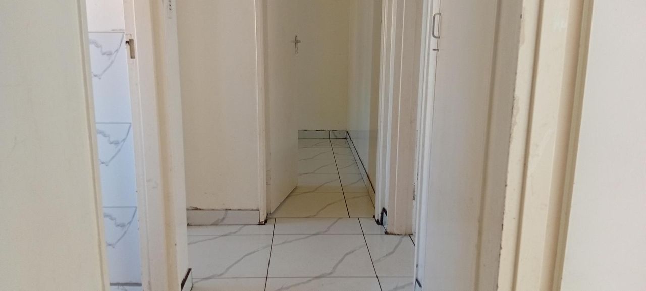 Photo 8 of 23