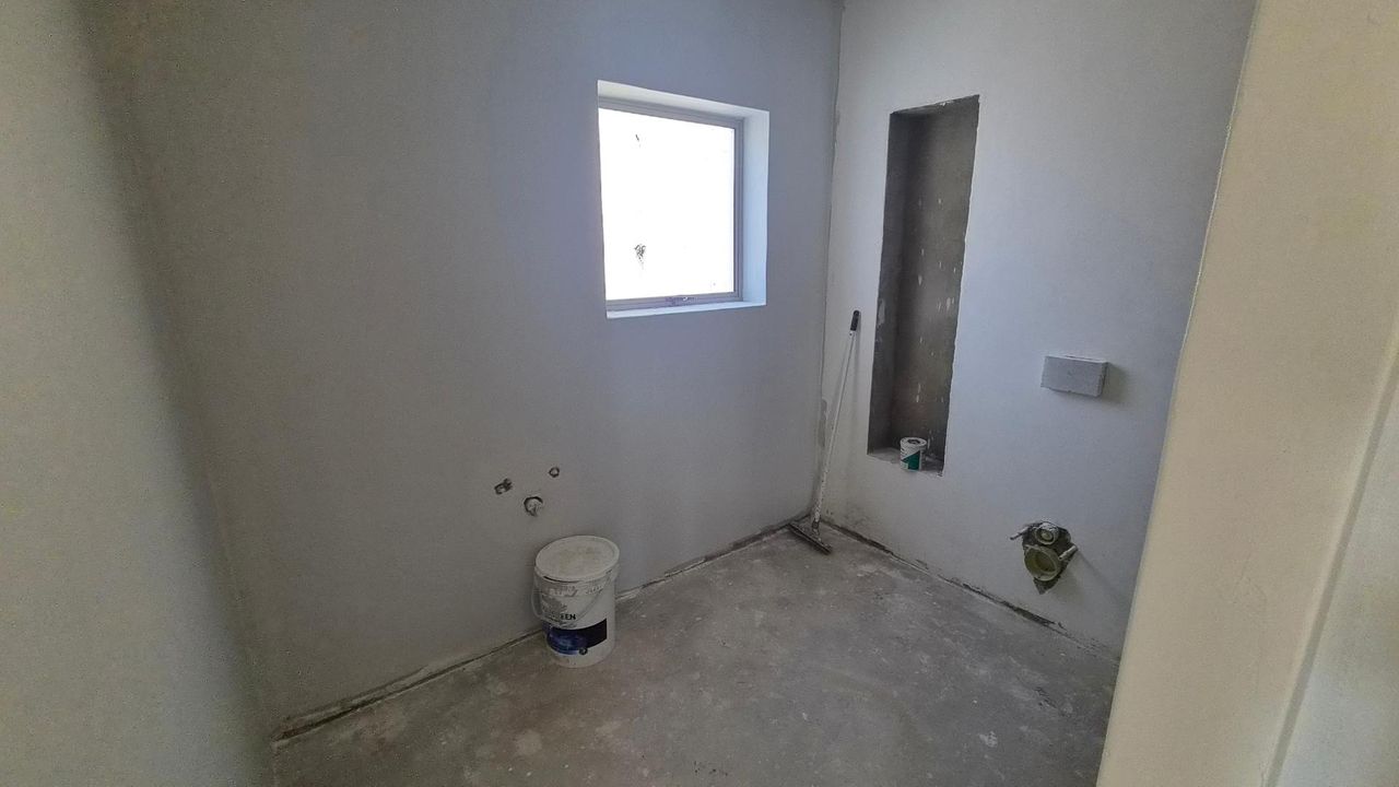 Photo 16 of 17