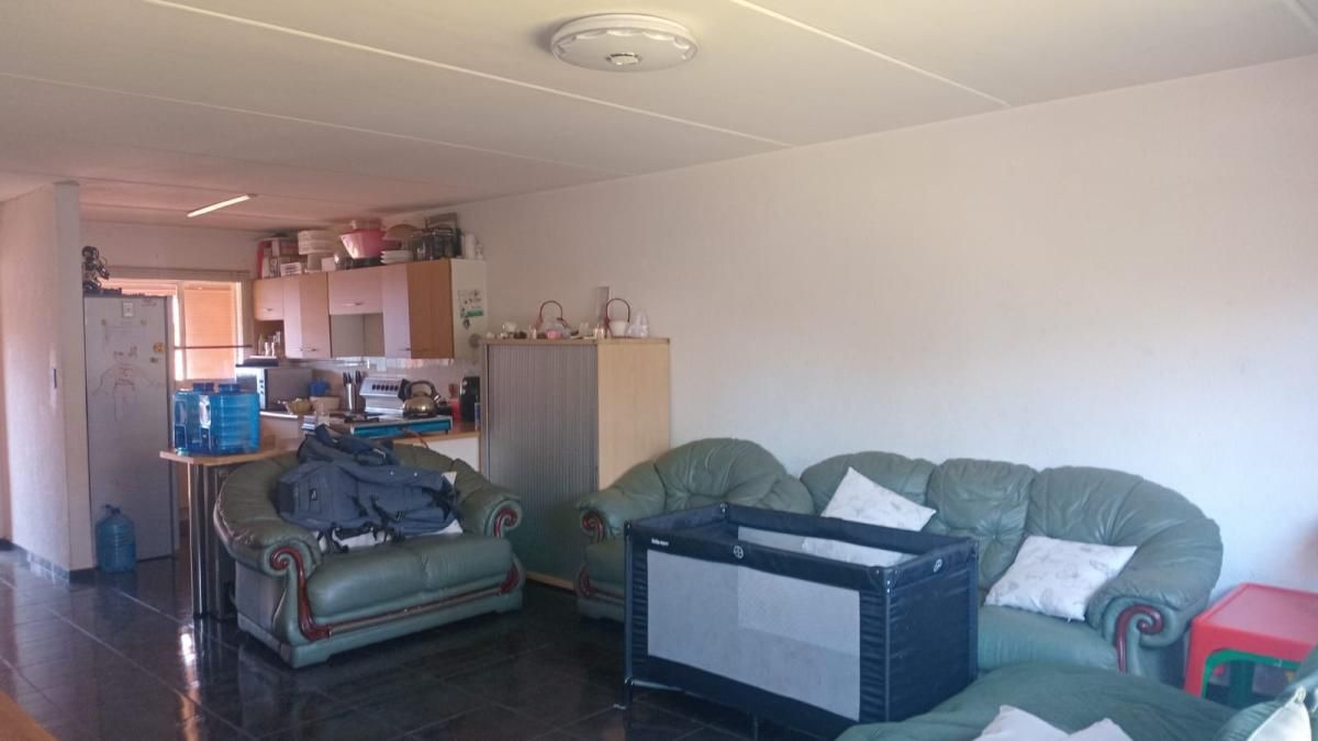 Photo 6 of 17