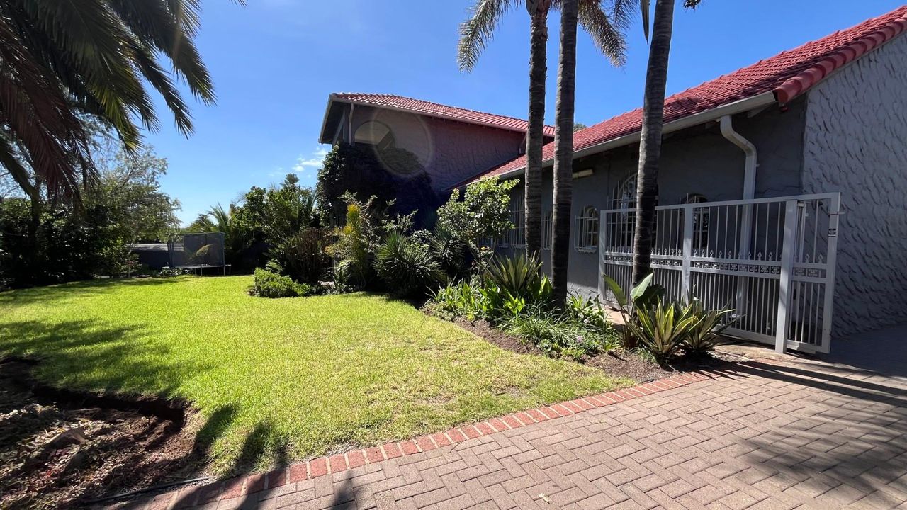 Photo of 5 Bedroom house to rent in Model Park, Witbank