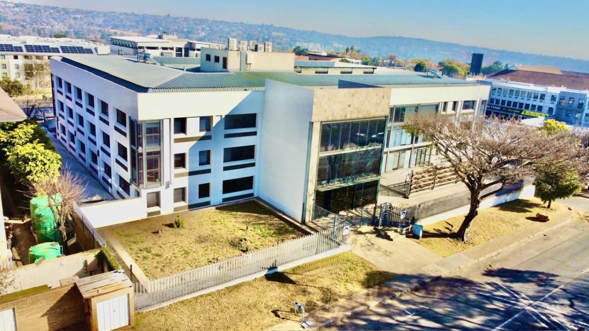 Offices to let in Edenburg, Sandton