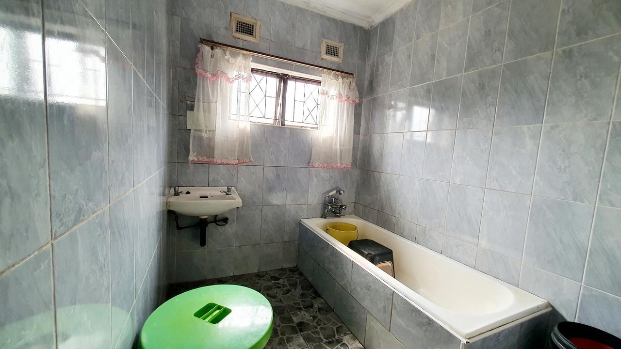 Photo 23 of 23