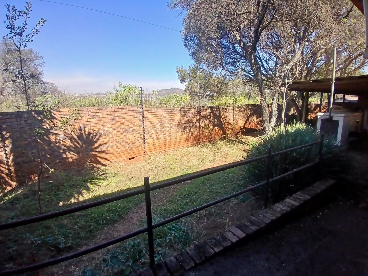 Photo 13 of 13