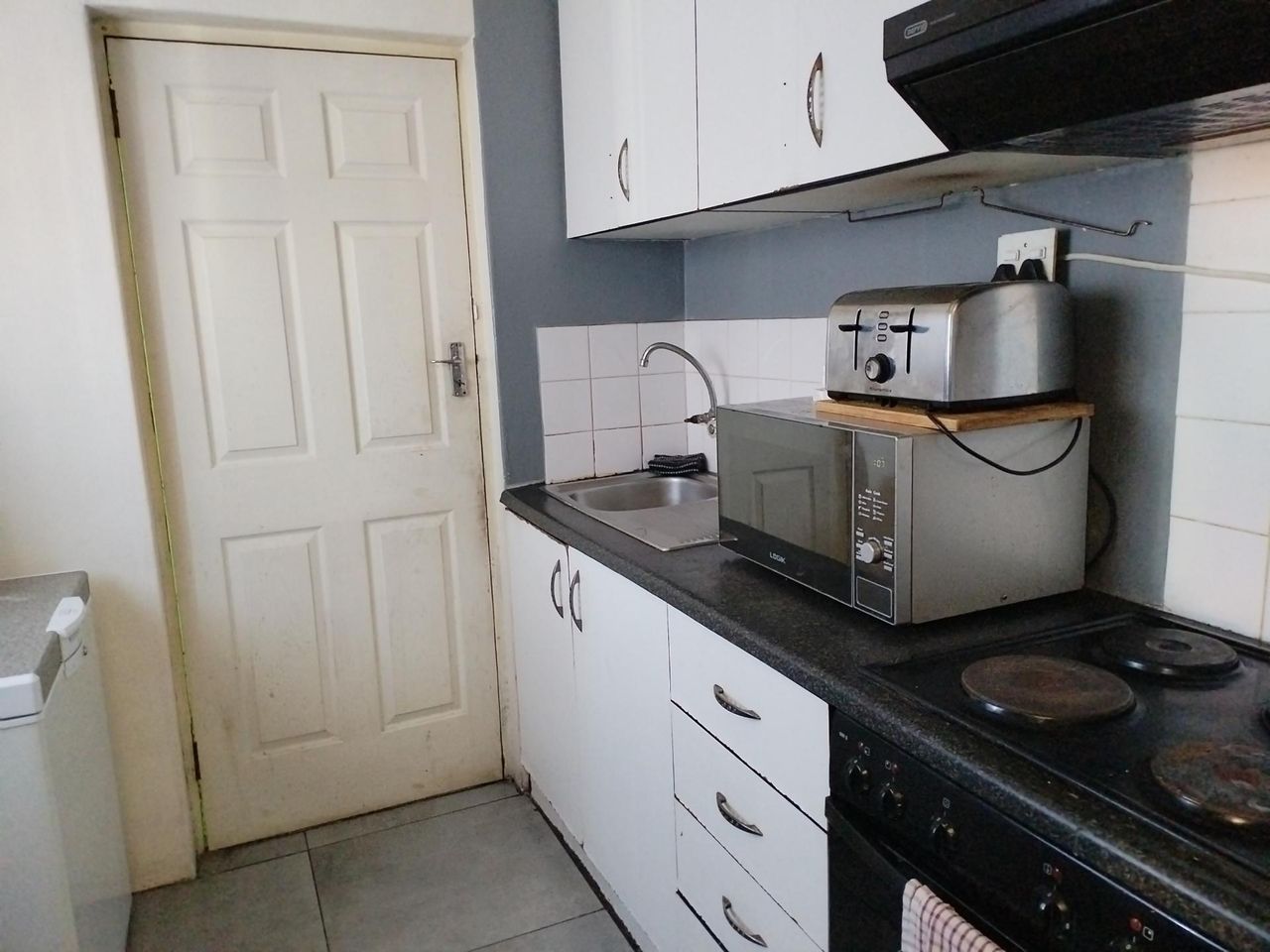Photo of 2 Bedroom house for auction in Westgate, Mitchells Plain