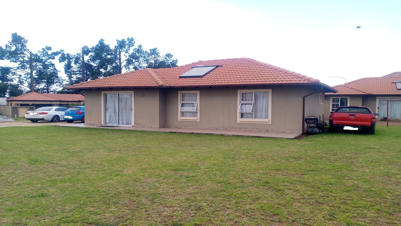 Photo 20 of 21