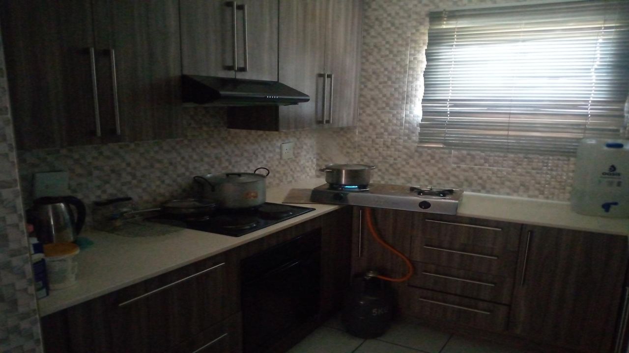 Photo 2 of 21