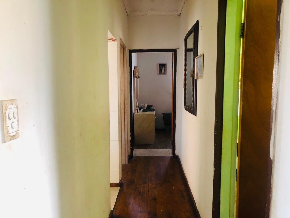 Photo 7 of 12