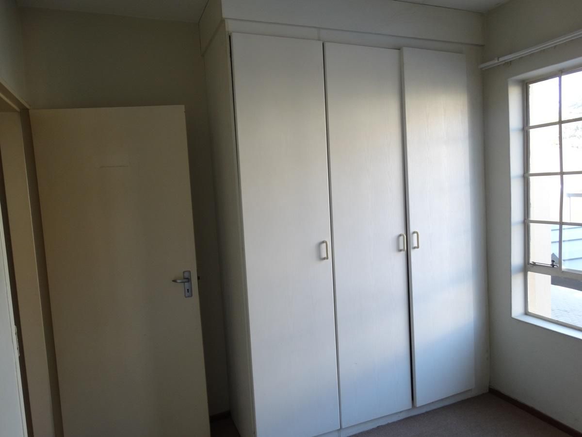 Photo 6 of 8