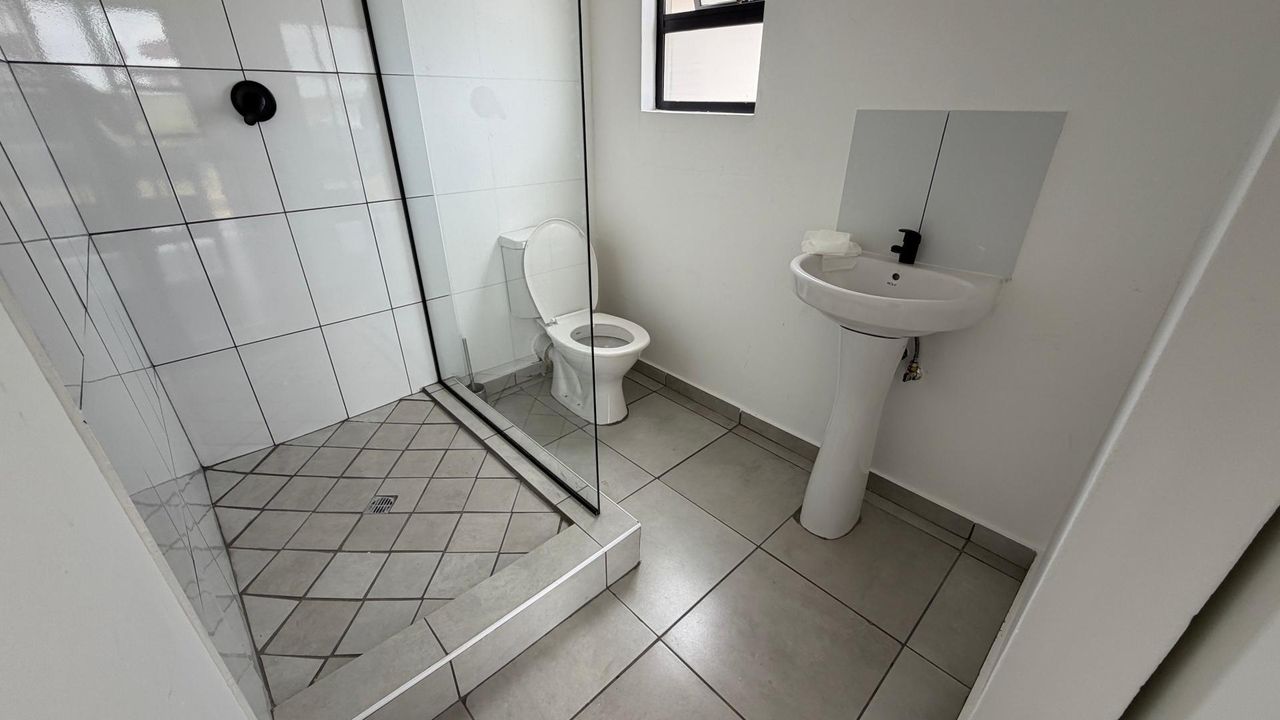 Photo 19 of 20