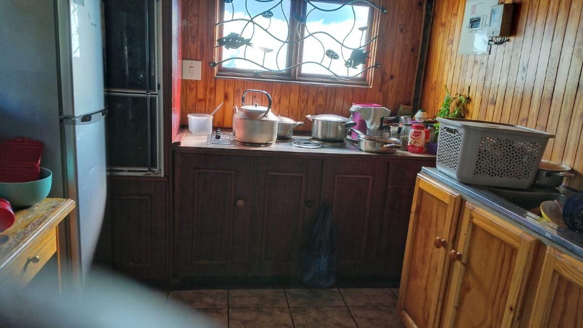 Photo 17 of 35