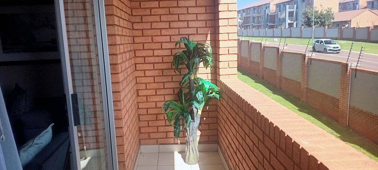 Photo 14 of 14
