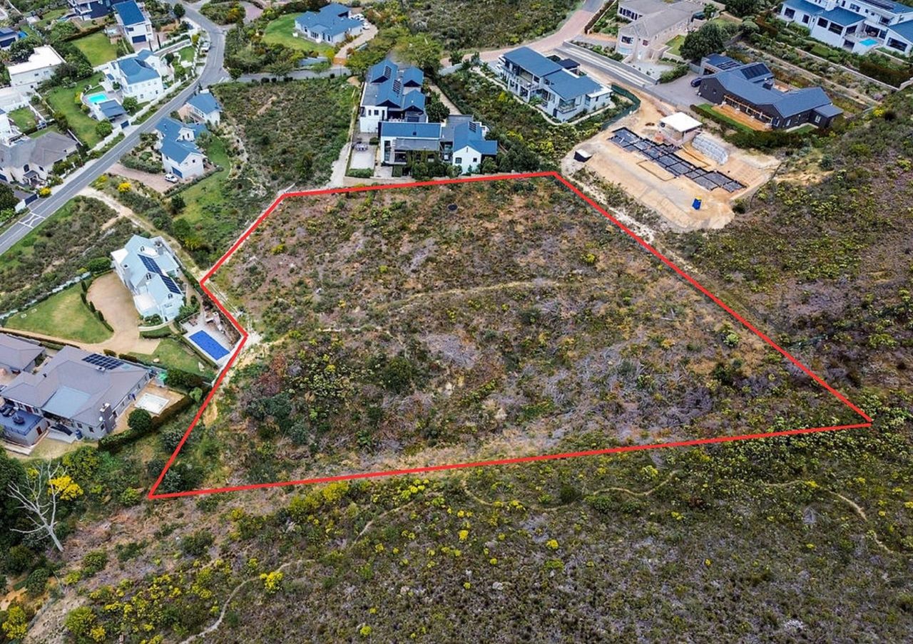 Photo 17 of 18